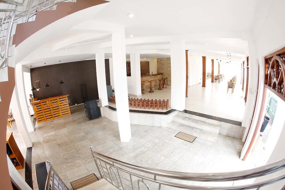 Zand Negombo Ettukala Exterior photo